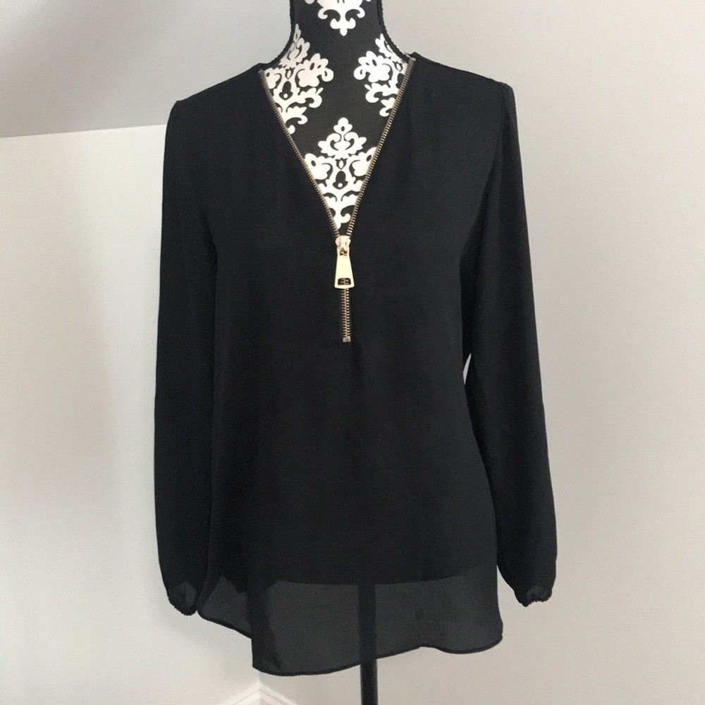 NEW DIRECTIONS BLACK SHEER LONG SLEEVE BLOUSE WITH LARGE GOLD ZIPPER LARGE